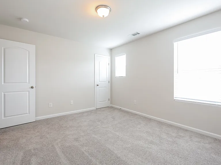 161 Evvalane Dr — Photo 12