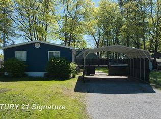 551 W Donald Dr, Sanford, MI 48657