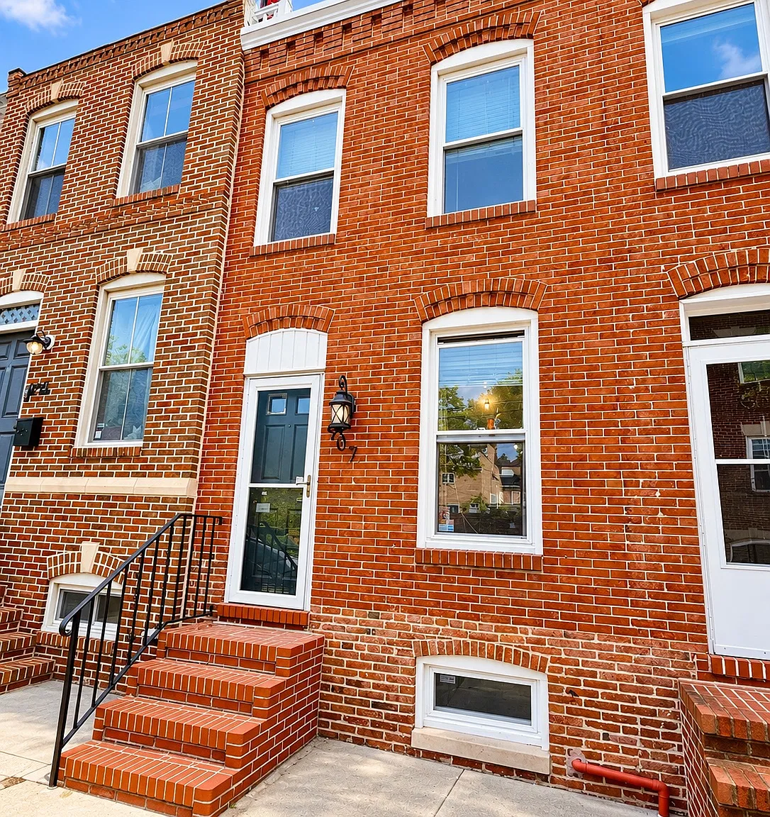 907 S Streeper St — Photo 1