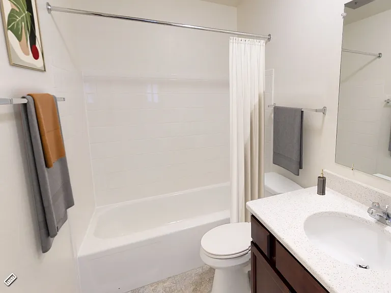 River Place — Photo 12