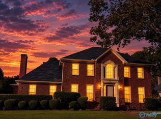 2414 Surrey Ln SE, Decatur, AL 35601