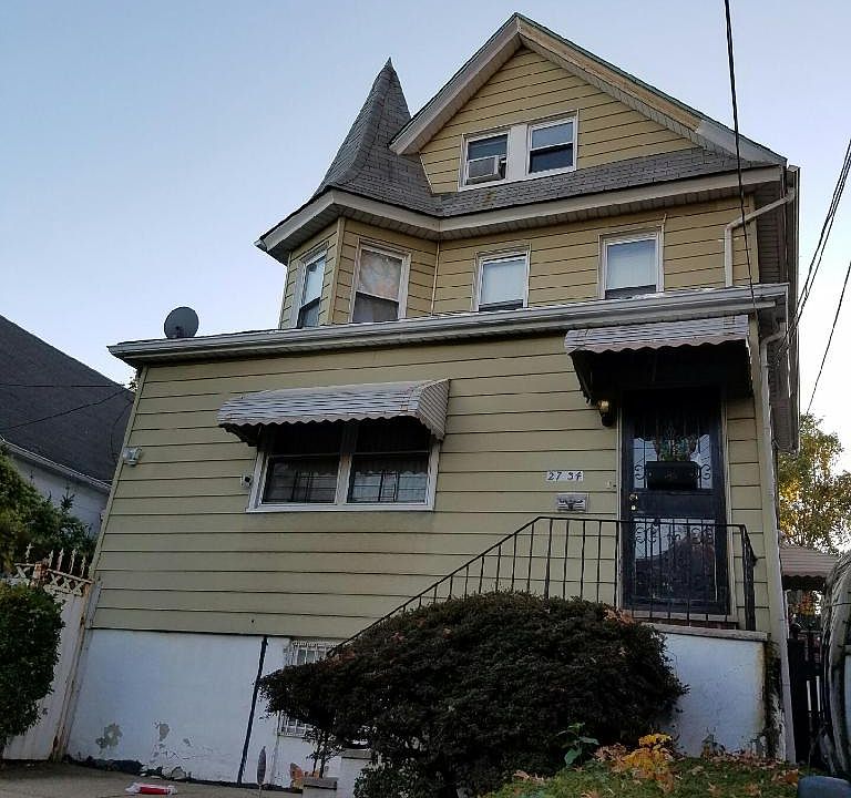 1st image of 2734 Butler St