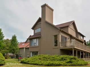 4123 White Ash Rd, Crystal Lake, IL 60014