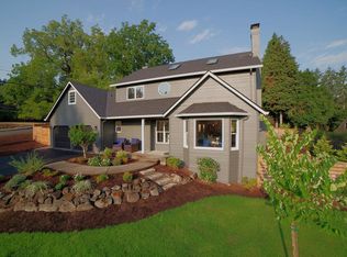 1000 Bickner St, Lake Oswego, OR 97034