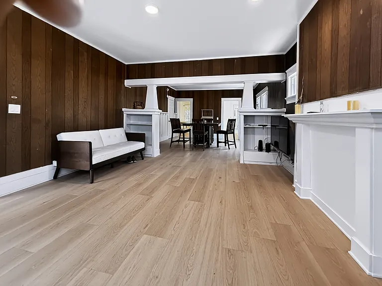 940 Everett St #1 — Photo 10