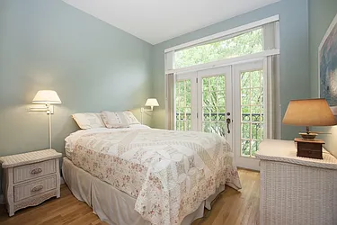 Sold by Space Marketing Shop