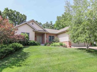 9629 Shadow Ridge Trl, Middleton, WI 53562