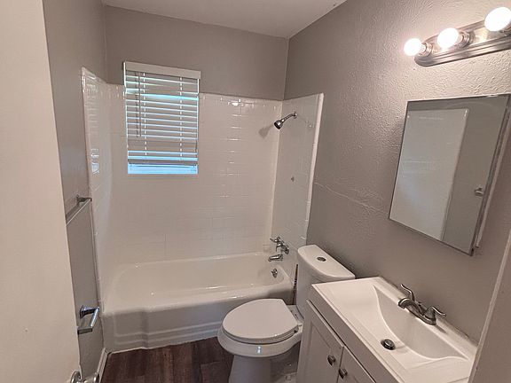 2nd image of 2513 Normont Cir