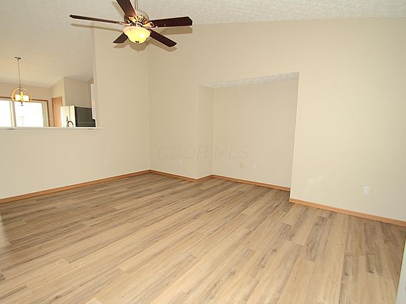 3rd image of 536 Star Spangled Pl #97