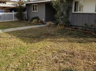 19560 Arminta St, Reseda, CA 91335