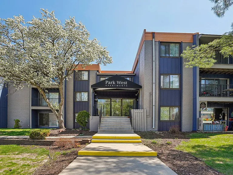 Park West Apartments, LLC — Photo 28