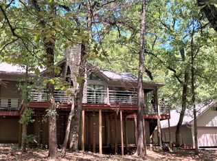 446 Winding Trl, Holly Lake Ranch, TX 75765