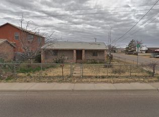 713 W 6th St, Crane, TX 79731