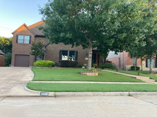 2688 Waters Edge Dr, Grand Prairie, TX 75054