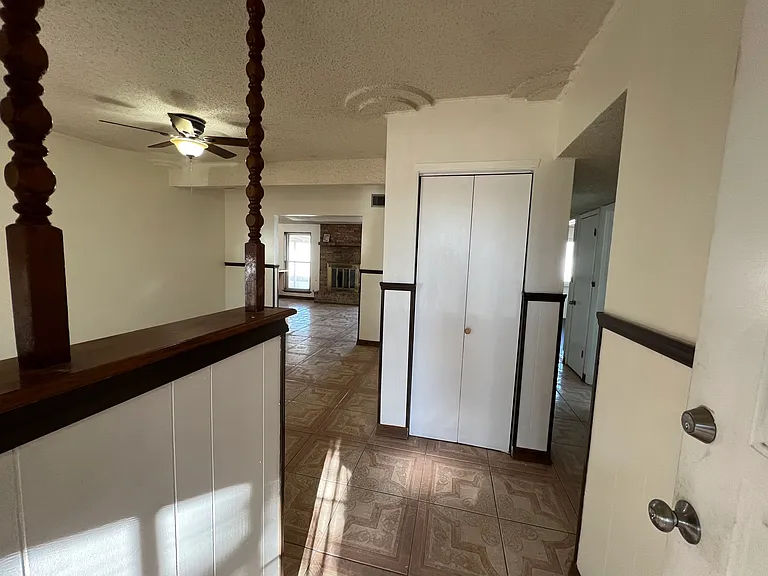 9323 Nottingham Dr — Photo 4