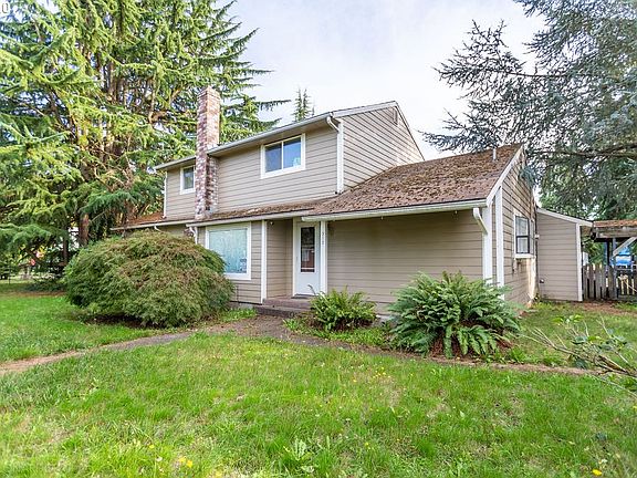 3rd image of 7915 NE 32nd St