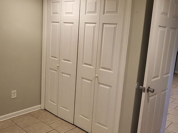 3rd image of 1505 Lincoln Ave APT B