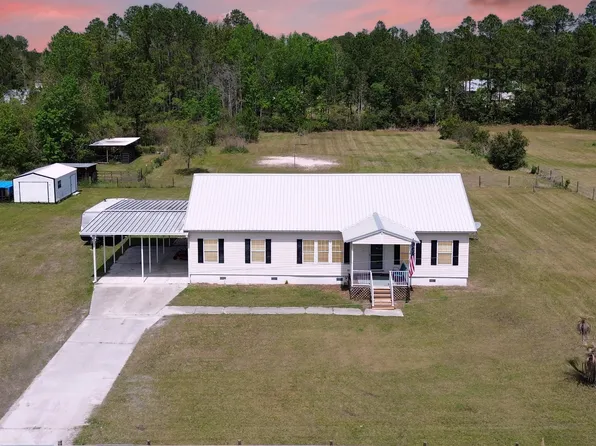 120 Pine Cone Trl, Palatka, FL 32177