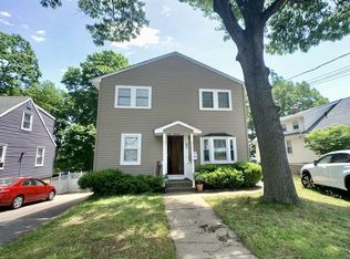 34 Edgemont Rd, Braintree, MA 02184