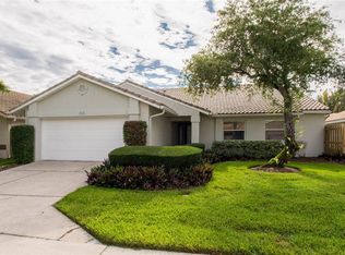 515 Padua Cir NE, Saint Petersburg, FL 33703
