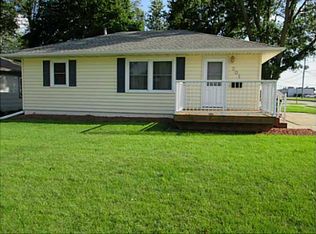 201 SE East Lawn Dr, Ankeny, IA 50021