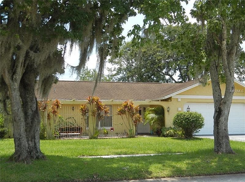 1st image of 8066 Nicklaus Dr