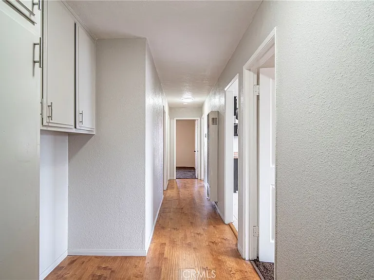 1308 E Oaks St #C — Photo 3