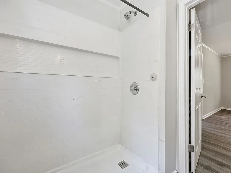 608 N 16th St — Photo 24