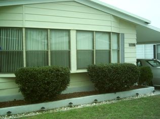106 Tanglewood Ln, Thonotosassa, FL 33592