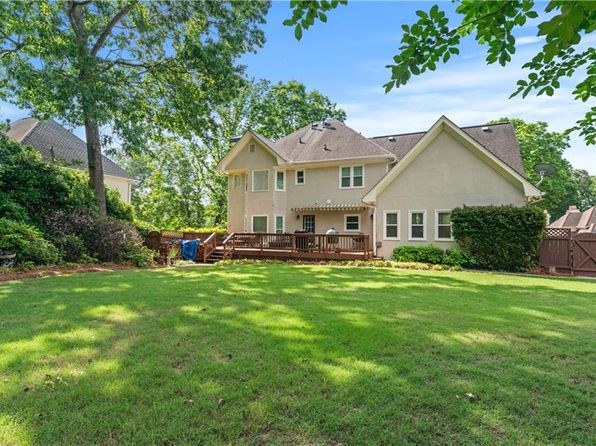 1775 Potomac Ct, Lawrenceville, GA 30043