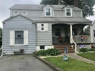 7 Crestmont Rd, West Orange, NJ 07052