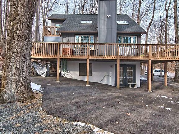 2nd image of 364 Chestnuthill Dr