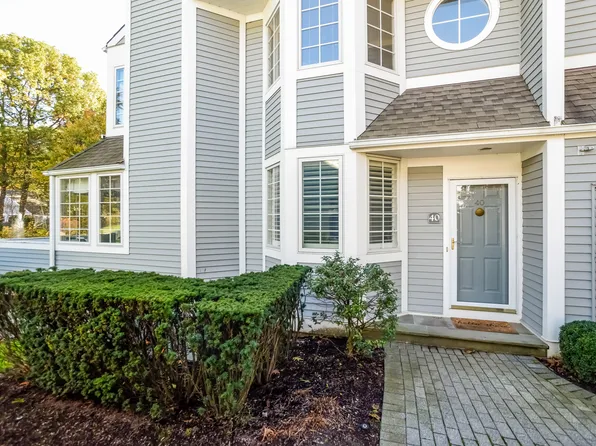 40 Hale Ln, Darien, CT 06820