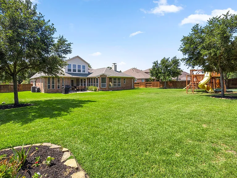 903 Lake Grayson Dr — Photo 42