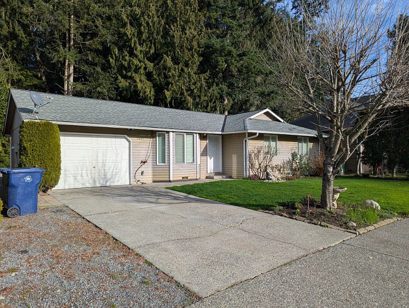 1st image of 9305 15th Pl SE