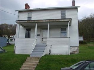 204 N 3rd St, West Newton, PA 15089