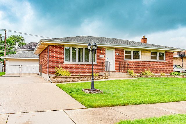 1st image of 216 Welter Dr