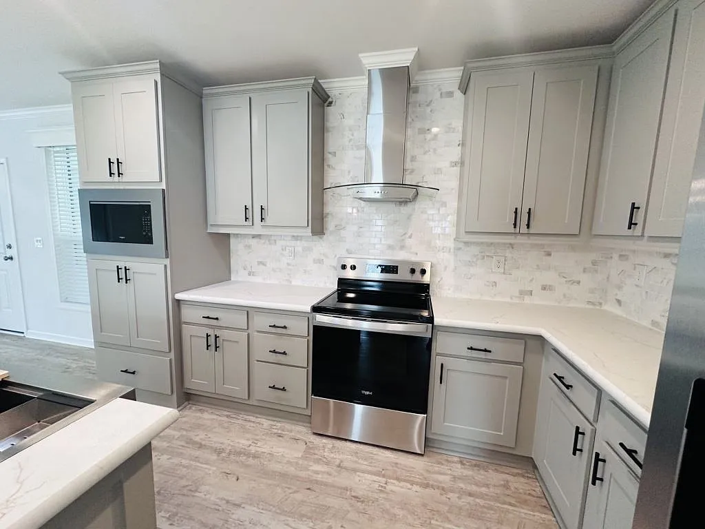 2 bed, 2.0 bath, 1460 sqft, $1,599 — Photo 2