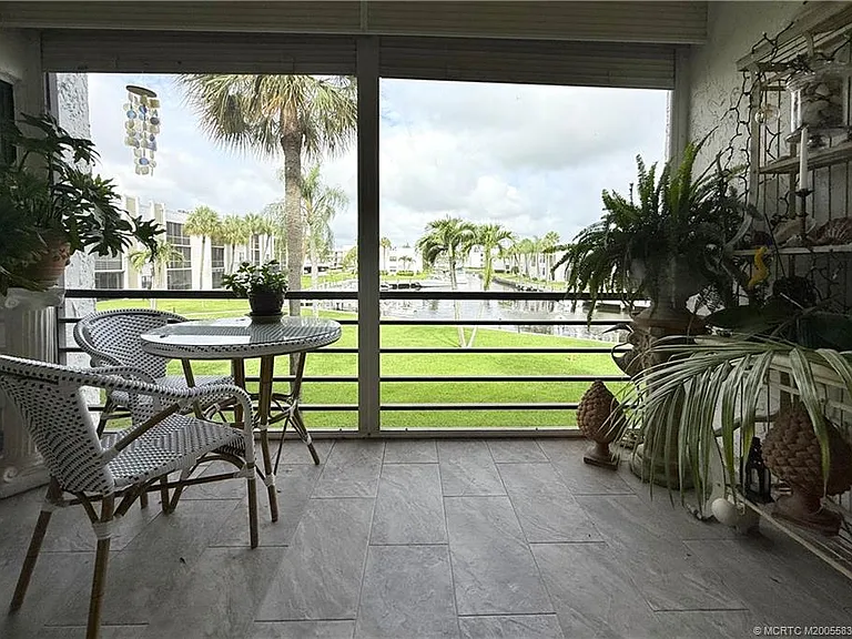 1950 SW Palm City Rd #44205 — Photo 18