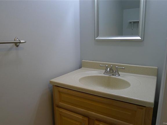 5th image of 94 Homestead Village Dr