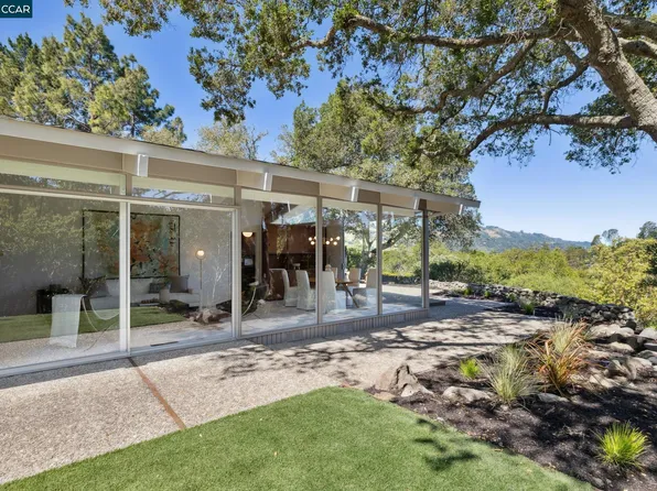 53 Evergreen Dr, Orinda, CA 94563