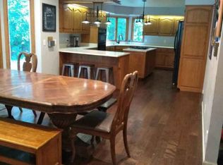 51 Heder Dr, Slinger, WI 53086