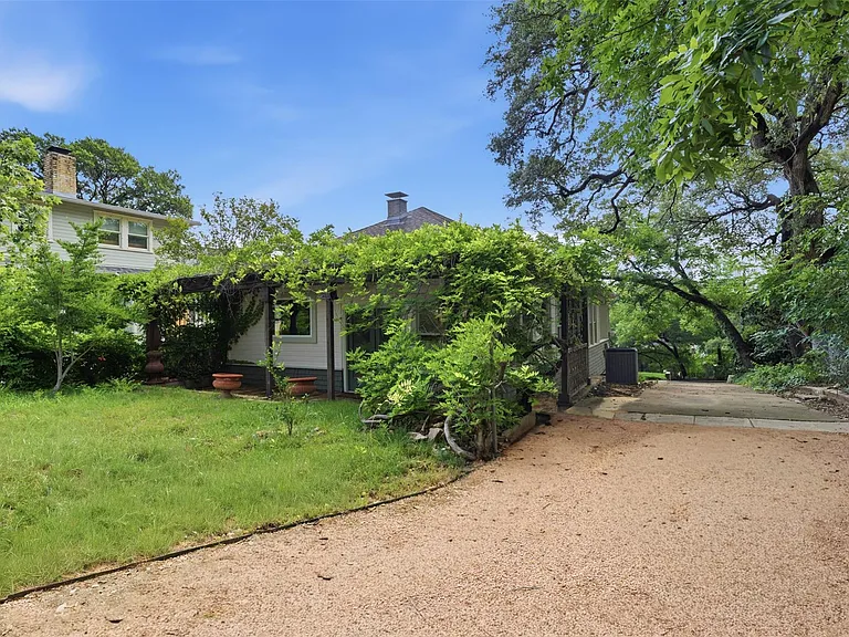 608 Harthan St — Photo 17