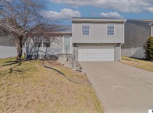 13016 Nebraska Ave, Omaha, NE 68164