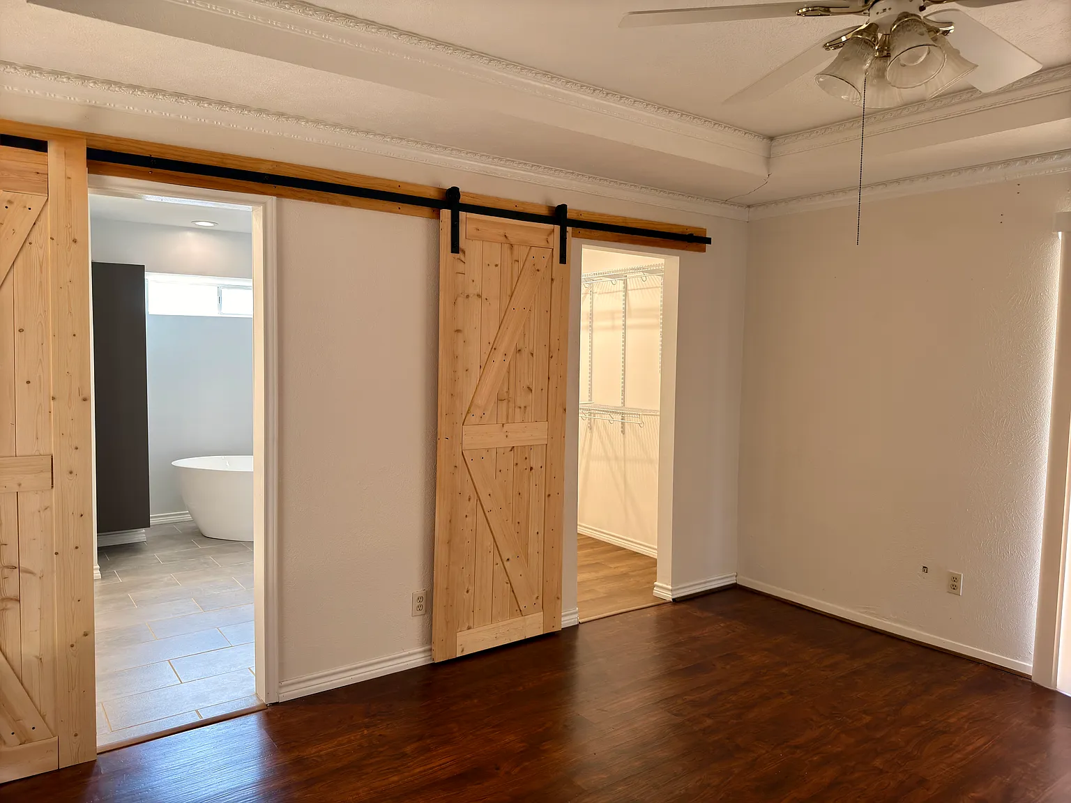 4 bed, 2377 sqft, $3,100 — Photo 3