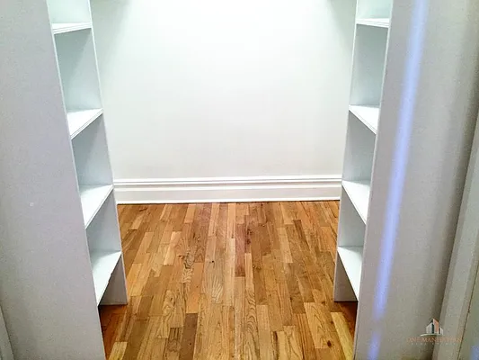Rented by ONE Manhattan Real Estate | media 23