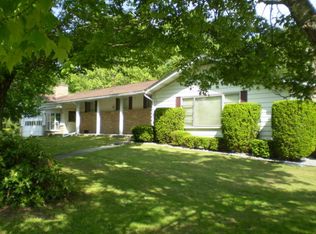 5761 Webster Rd, Cowen, WV 26206