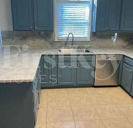 5th image of 2349 Woodleaf Ct