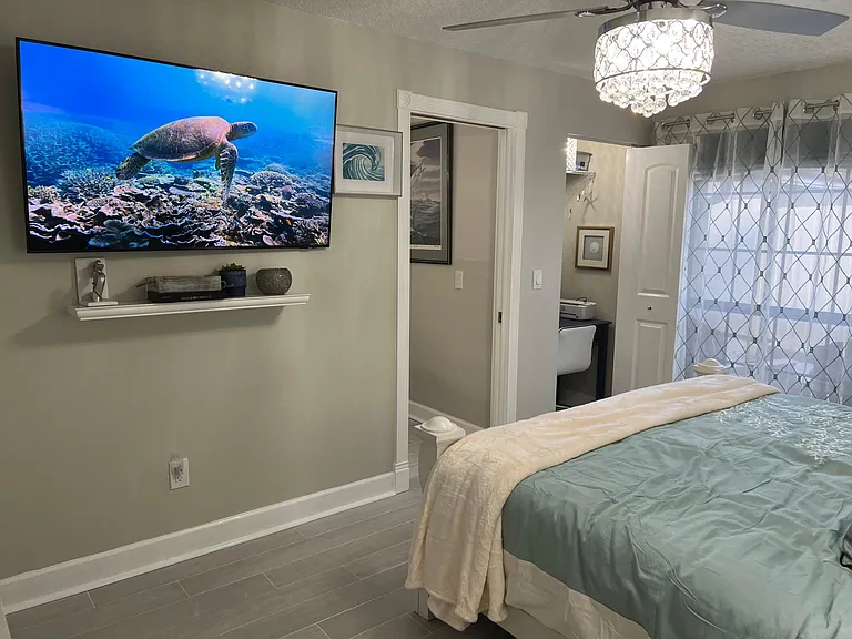 129 Bermuda Ct — Photo 13