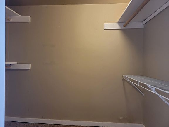 2nd bedroom closet